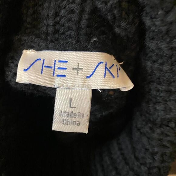 She + Sky Tan and Black Midriff Sweater - Picture 4 of 7